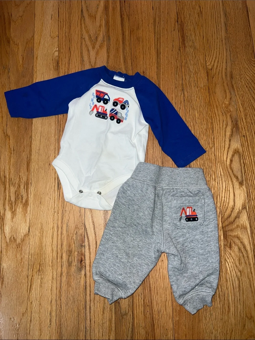 Baby Clothing Bundle 0-3 Months
